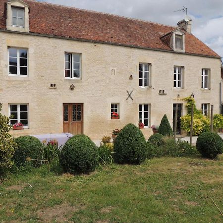 La Ferme Du Bourg Bed & Breakfast Eraines ภายนอก รูปภาพ
